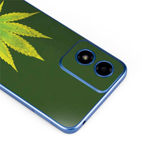 Marijuana Leaf Light Green Moto G Play 4G (2024) Skin