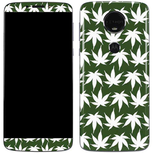Marijuana Leaf White Pattern Moto E5 Plus Skin