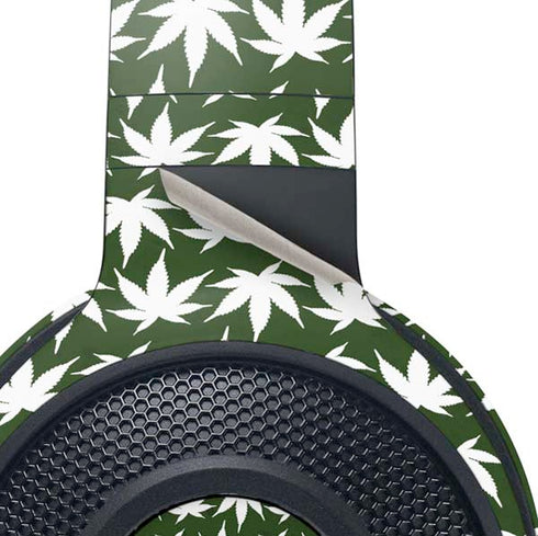 Marijuana Leaf White Pattern Razer Kraken X Skin