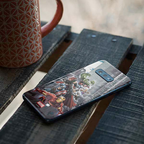 Marvel Avengers Attack Galaxy S10e Skin