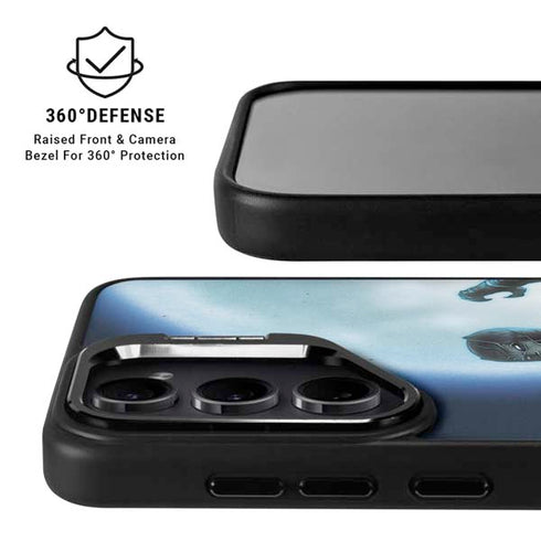 Marvel Black Panther Jumping Through Air Galaxy S25 Kickstand Case