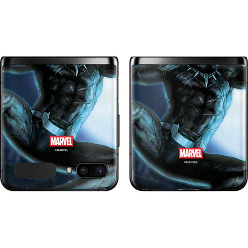 Marvel Black Panther Jumping Through Air Galaxy Z Flip Skin