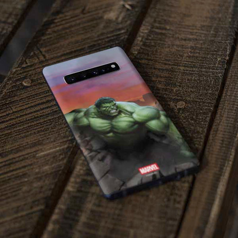 Marvel Enraged Hulk Galaxy S10 Skin