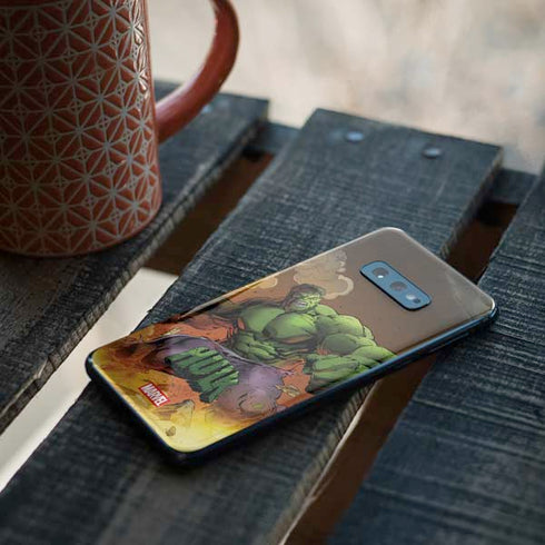 Marvel Hulk Smash Galaxy S10e Skin