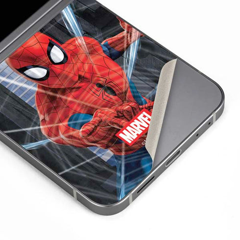 Marvel Spiderman Web Throw Galaxy Z Flip6 Skin