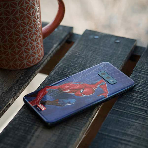 Marvel Spiderman World of Webs Galaxy S10e Skin