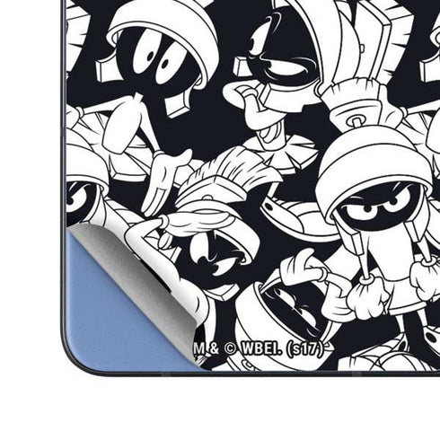 Looney Tunes Marvin Super Sized Pattern Galaxy Z Fold5 5G Skin