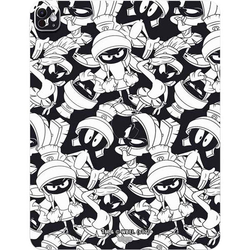 Looney Tunes Marvin Super Sized Pattern iPad Pro 13in M4 (2024) Skin