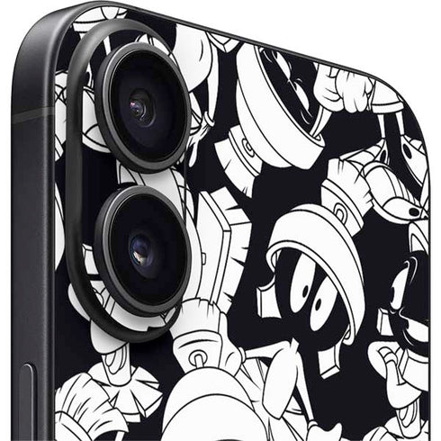 Looney Tunes Marvin Super Sized Pattern iPhone 16 Plus Skin