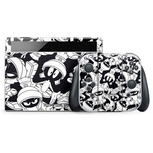 Looney Tunes Marvin Super Sized Pattern Nintendo Skins