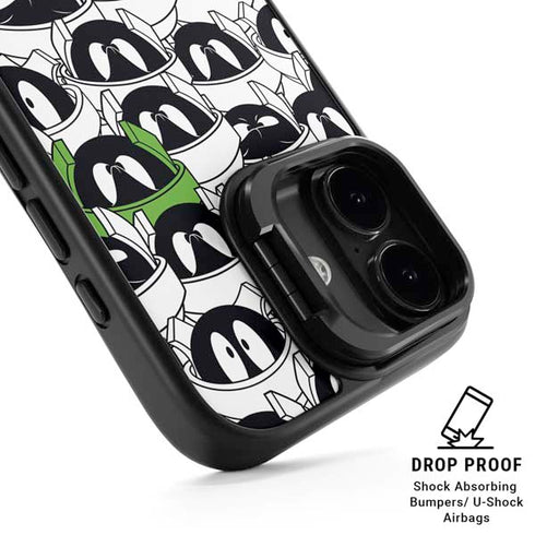 Looney Tunes Marvin the Martian Super Sized iPhone 17 Kickstand Case