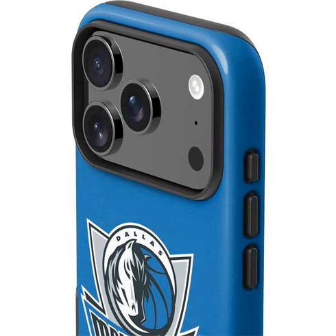NBA Dallas Mavericks Distressed iPhone 17 Pro Impact Case