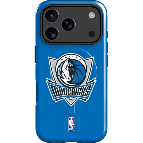NBA Dallas Mavericks Distressed iPhone 17 Pro Magsafe Impact Case