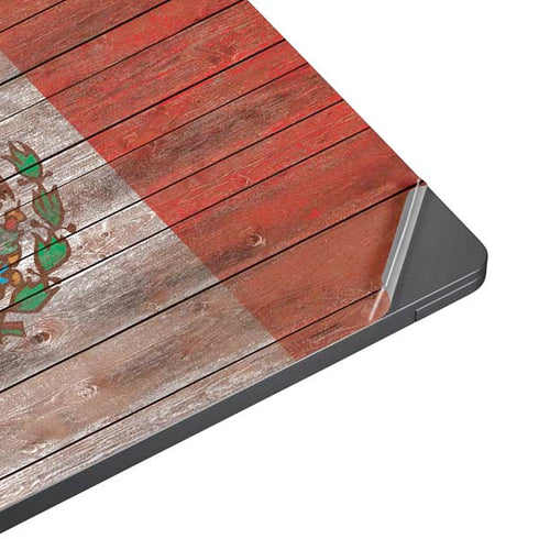 Mexican Flag Dark Wood Surface Laptop 7 15in Skin
