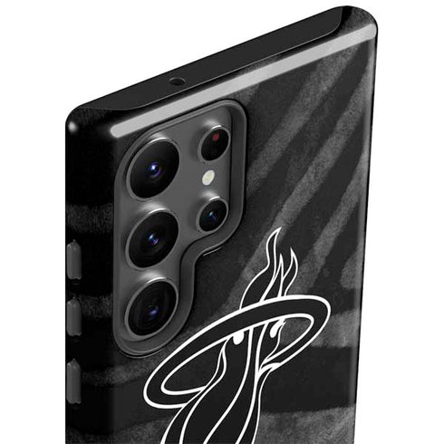 NBA Miami Heat Black Animal Print Galaxy S23 Ultra Pro Case