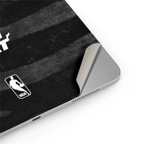 NBA Miami Heat Black Animal Print iPad Pro 13in M4 (2024) Skin