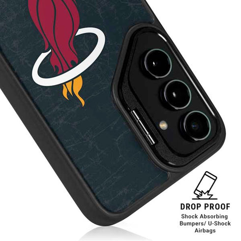 NBA Miami Heat Black Partial Logo Galaxy S24 Kickstand Case