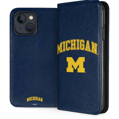 University of Michigan M iPhone 15 Plus Folio Case