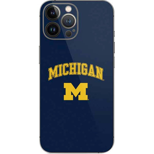 University of Michigan M iPhone 15 Pro Max Skin
