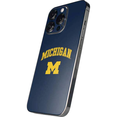 University of Michigan M iPhone 15 Pro Max Skin