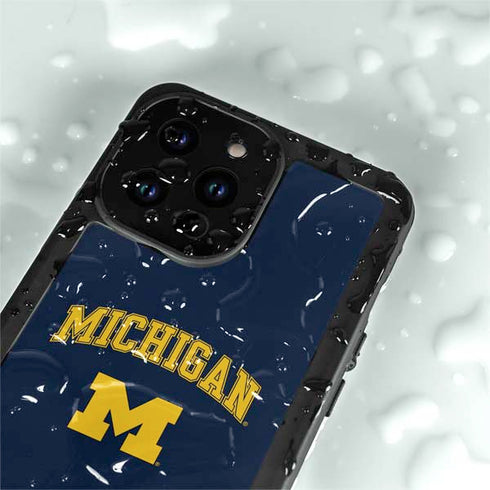 University of Michigan M iPhone 15 Pro Waterproof Case
