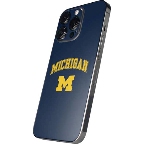 University of Michigan M iPhone 16 Pro Max Skin