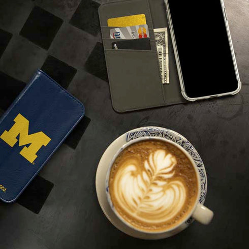 University of Michigan M Logo Bold iPhone 15 Pro Max Folio Case