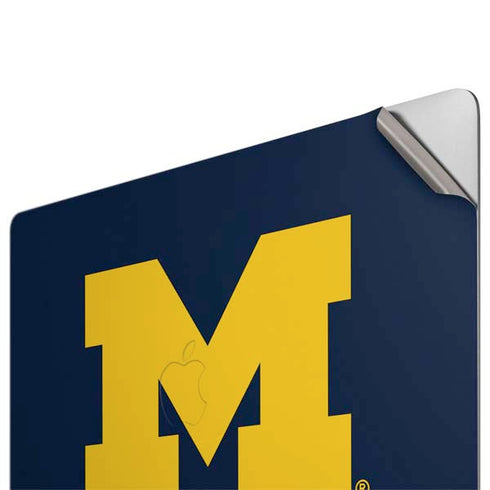 University of Michigan M Logo Apple MacBook Pro 16-inch Skin
