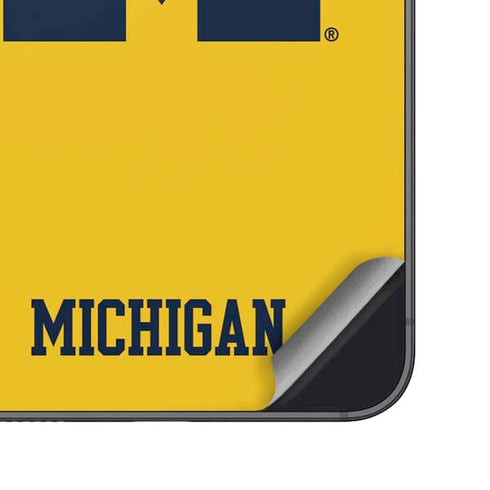 University of Michigan M Logo Yellow Galaxy S25 Plus Skin
