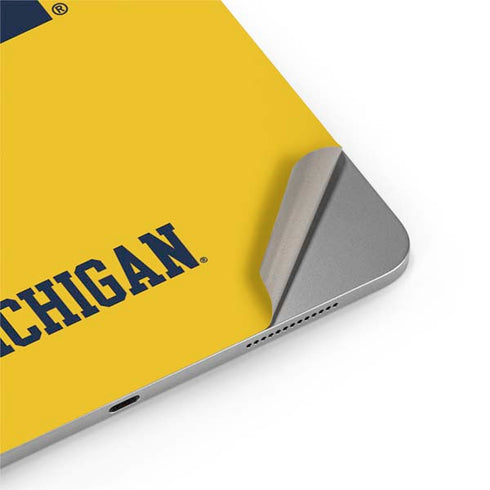 University of Michigan M Logo Yellow Apple iPad Air Skin