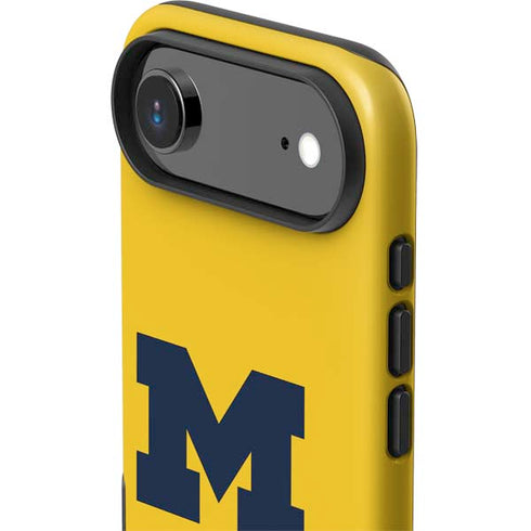 University of Michigan M Logo Yellow iPhone 17 Air Impact Case