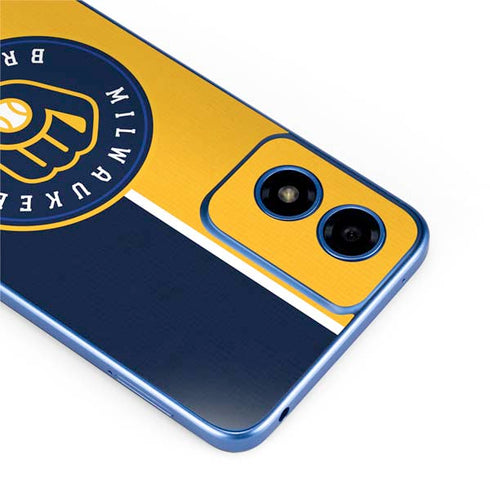MLB Milwaukee Brewers Split Moto G Play 4G (2024) Skin