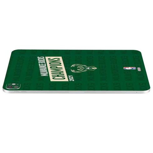 NBA Milwaukee Bucks 2021 Champions iPad Pro 13in M4 (2024) Skin