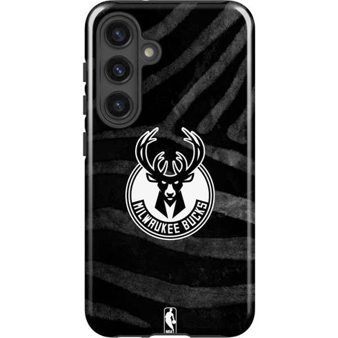 NBA Milwaukee Bucks Animal Print Black Galaxy S25 Plus Impact Case