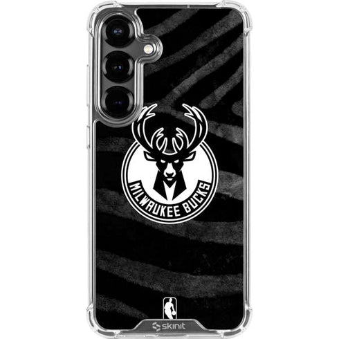 NBA Milwaukee Bucks Animal Print Black Galaxy S26 Plus Clear Case