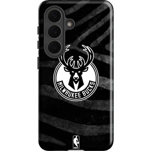 NBA Milwaukee Bucks Animal Print Black Galaxy S26 Plus Impact Case