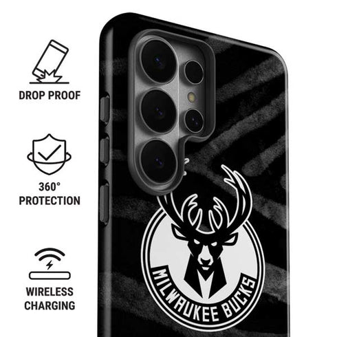 NBA Milwaukee Bucks Animal Print Black Galaxy S26 Ultra Impact Case