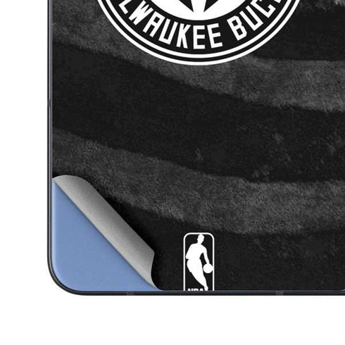 NBA Milwaukee Bucks Animal Print Black Galaxy Z Fold5 5G Skin