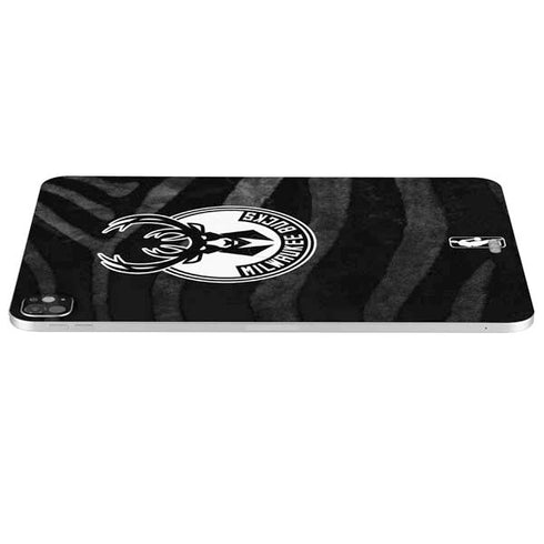 NBA Milwaukee Bucks Animal Print Black iPad Pro 13in M4 (2024) Skin
