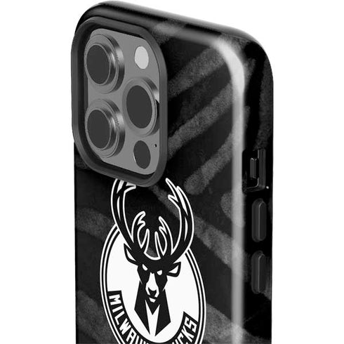 NBA Milwaukee Bucks Animal Print Black iPhone 15 Pro Impact Case