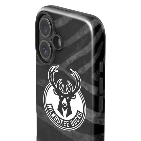NBA Milwaukee Bucks Animal Print Black iPhone 16 Plus Impact Case