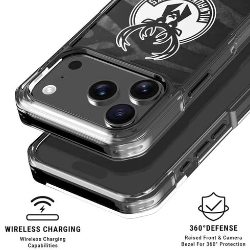 NBA Milwaukee Bucks Animal Print Black iPhone 18 Pro Clear Case