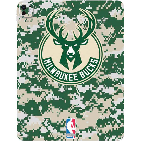 NBA Milwaukee Bucks Camo Digi iPad Pro 13in M4 (2024) Skin
