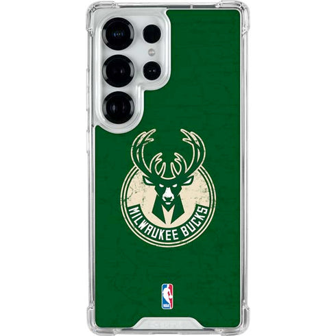 NBA Milwaukee Bucks Green Distressed Galaxy S26 Ultra Clear Case