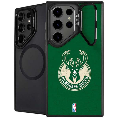 NBA Milwaukee Bucks Green Distressed Galaxy S26 Ultra Kickstand Case