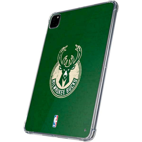 NBA Milwaukee Bucks Green Distressed iPad Pro 11in (2024) Clear Case