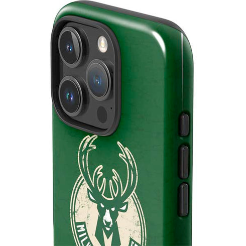 NBA Milwaukee Bucks Green Distressed iPhone 16 Pro Impact Case