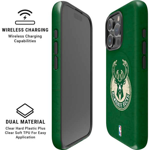 NBA Milwaukee Bucks Green Distressed iPhone 16 Pro Magsafe Impact Case