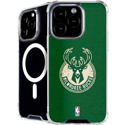 NBA Milwaukee Bucks Green Distressed iPhone 16 Pro Max MagSafe Case