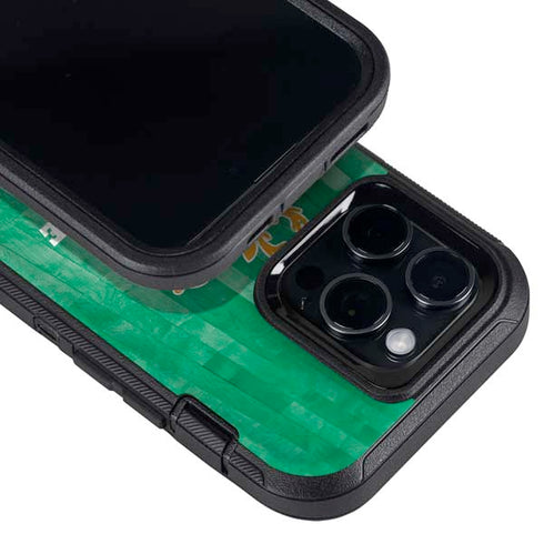 NBA Milwaukee Bucks Hardwood Classics Otterbox Defender iPhone Skin